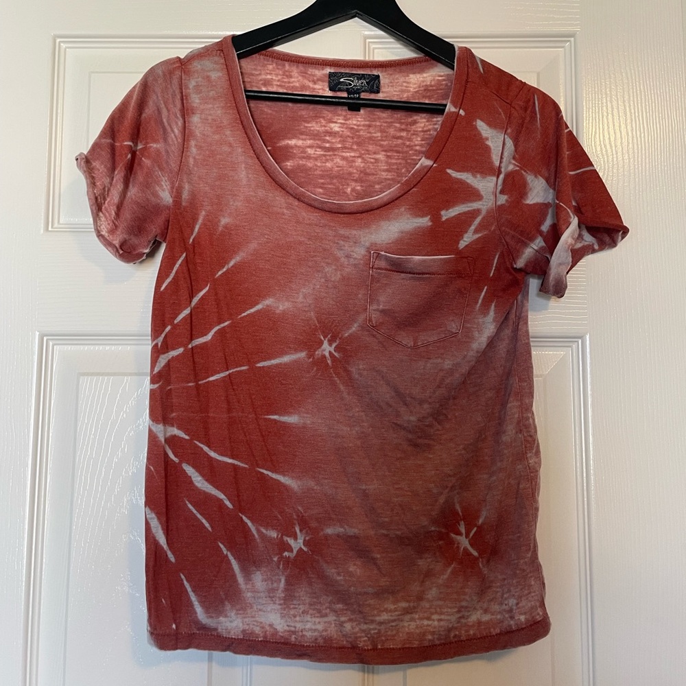2/$20 - Silver Jeans T-Shirt